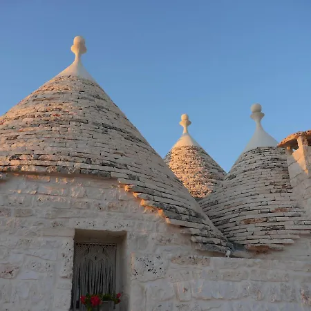 Trulli Terra Viva Villa *