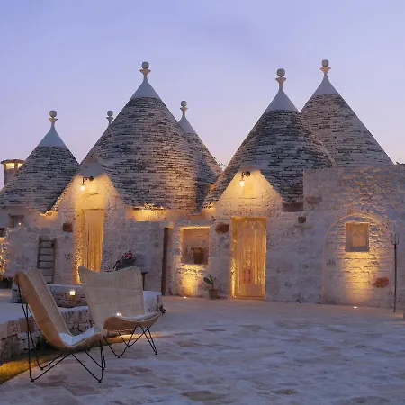 Trulli Terra Viva Villa