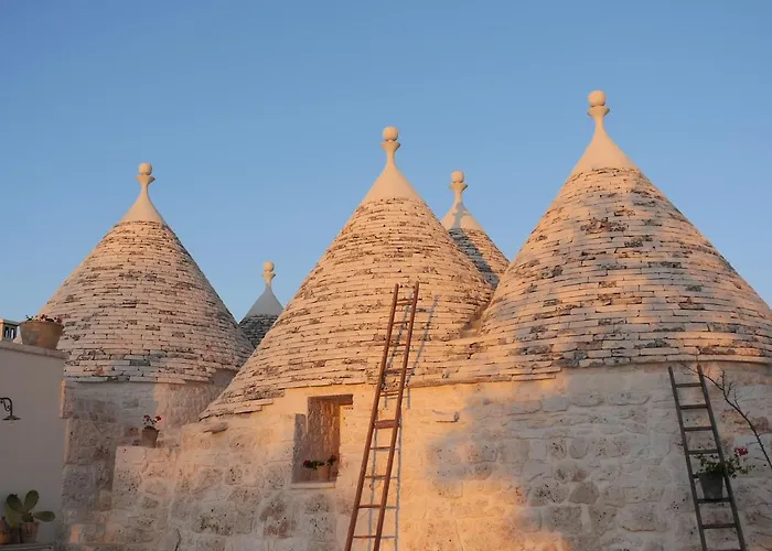 Trulli Terra Viva * Alberobello